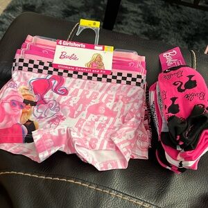 Barbie 4 Girlshorts Size 8 & Barbie Kids 10Pack Socks Size 6-8 1/2 Bundle New